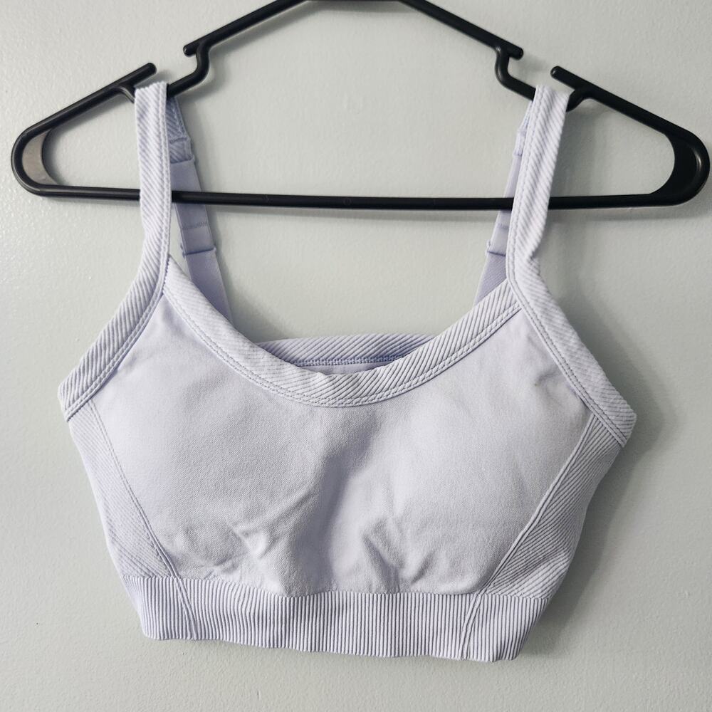 3/$20 Old Navy Sports Bra in Lavendar NEW Size Large